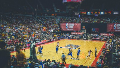 开云体育官网下载-争夺欧战席位：积分榜上的激烈角逐，最新欧战席位分配规则